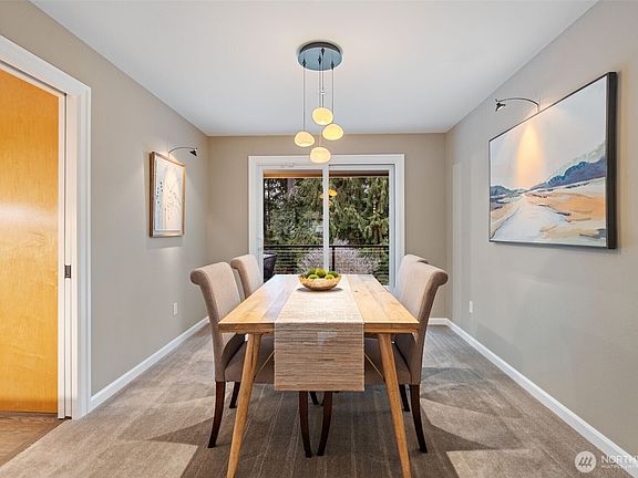 5th image of 4808 93rd Avenue W