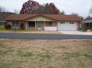 156 Fawn Valley Ln, Kerrville, TX 78028