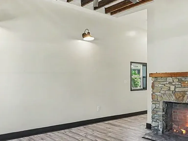 114 Stevenson Ave — Photo 13