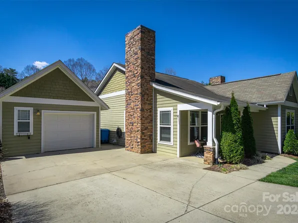 132 Lower Grassy Branch Rd, Asheville, NC 28805