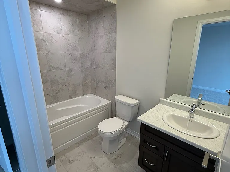 660 Colborne St W #156 — Photo 25