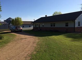 6250 S Overland Ave, Roseland, NE 68973