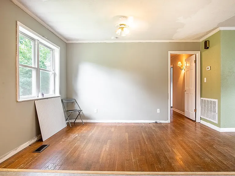 8323 E Mountain Ln — Photo 10