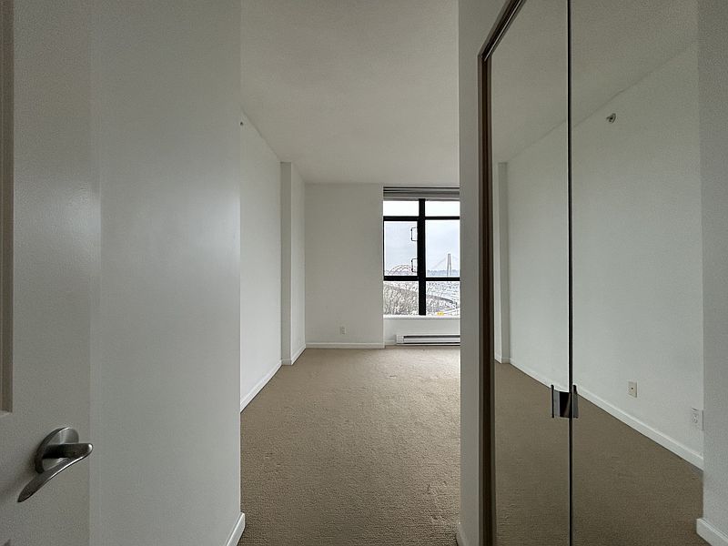 New Westminster Apartment for rent - 2 Bedrooms — photo 9