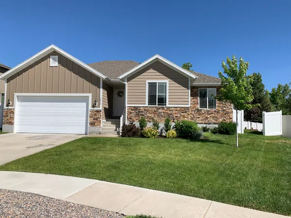 1612 E 925 S, Clearfield, UT 84015