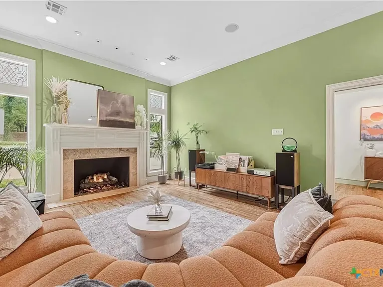 3201 Edward Dr — Photo 21
