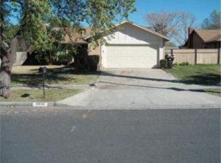 6830 Dorinda Dr, Riverside, CA 92503