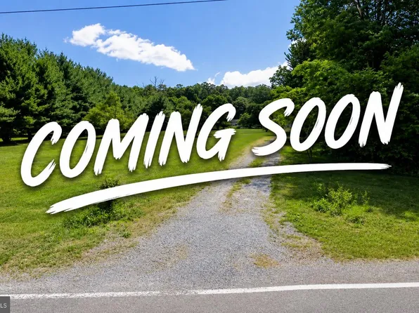 9607 Crystal Falls Dr, Hagerstown, MD 21740