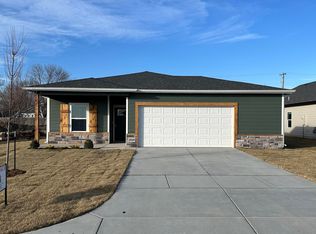 2840 S Maize Rd, Wichita, KS 67215