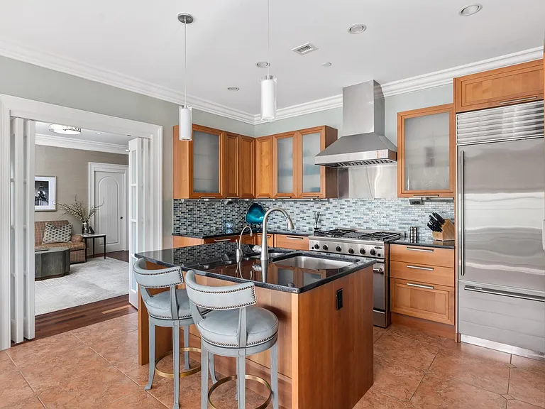 5 Middle Atlantic Wharf #3B — Photo 16