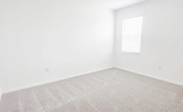 429 Silver Palm Dr — Photo 18