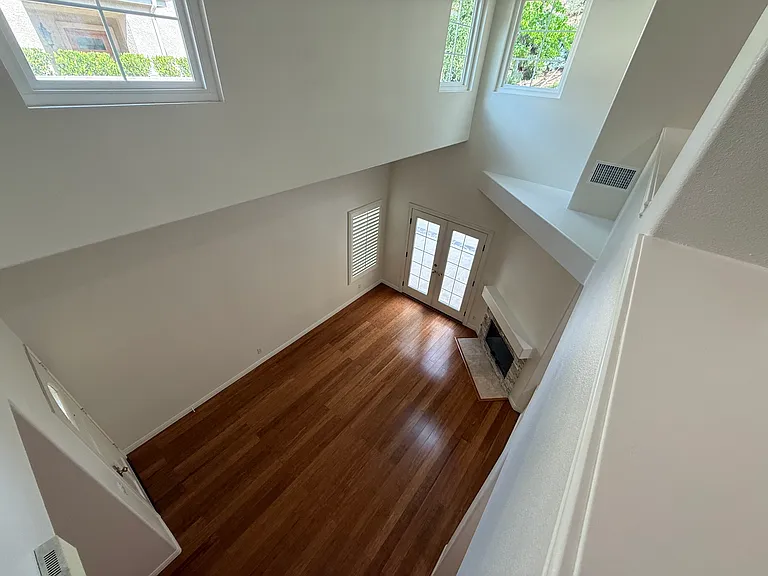 5615 Roundtree Pl — Photo 15