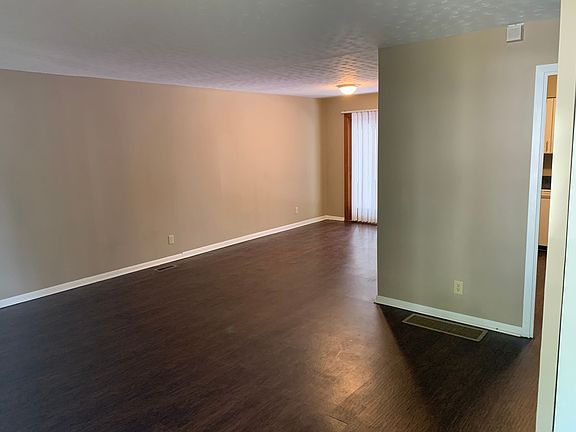 8129CrousoreInterior_10012020