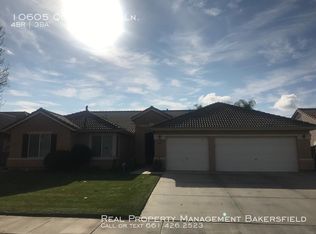 10605 Quiet Breeze Ln, Bakersfield, CA 93311