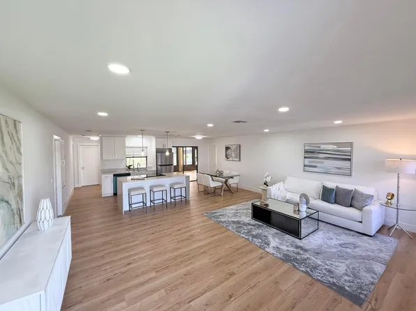 14690 Country Side Ln, Delray Beach, FL 33484