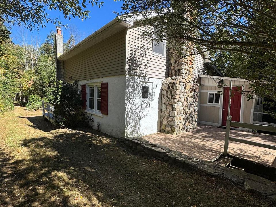 1st image of 144 Farview Rd
