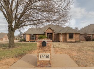 18016 San Mateo Ct, Edmond, OK 73012