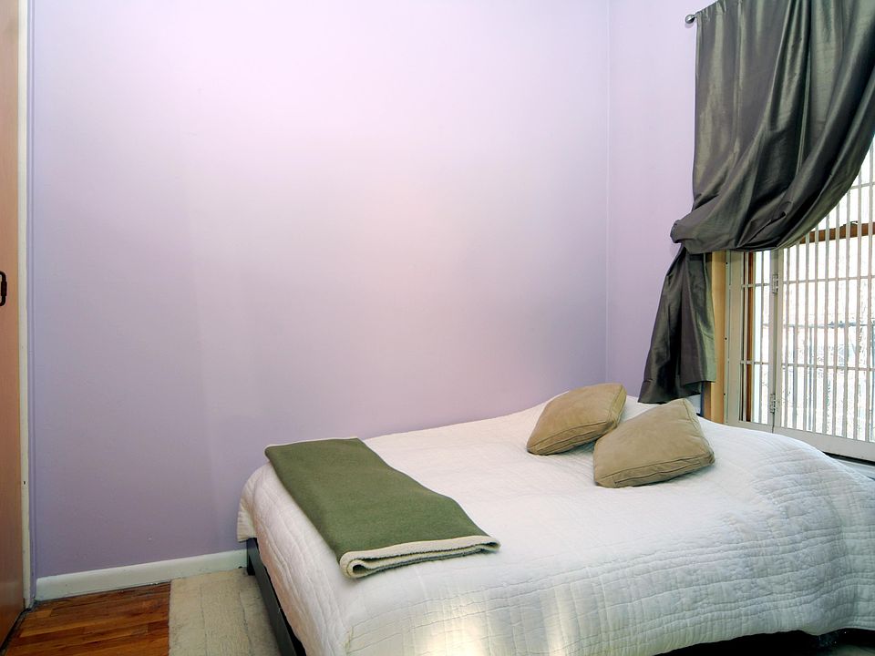2nd image of 331 W 21st St APT 4R