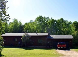 333 Little Lake Rd, Marquette, MI 49855