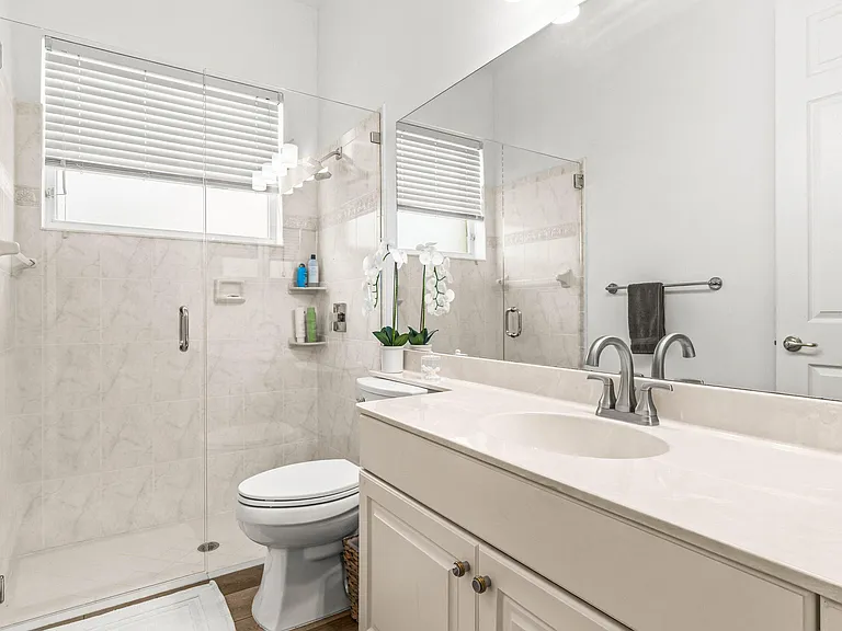 4621 Windward Cove Ln — Photo 45