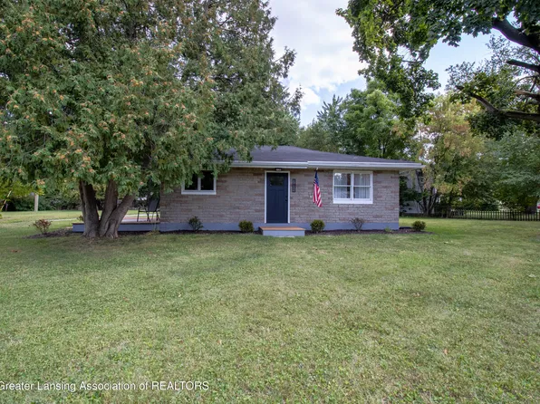 2905 S Catherine St, Lansing, MI 48911
