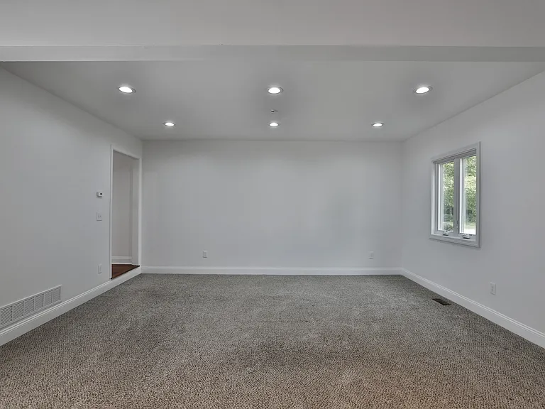 1086 Ravine Ridge Dr — Photo 31