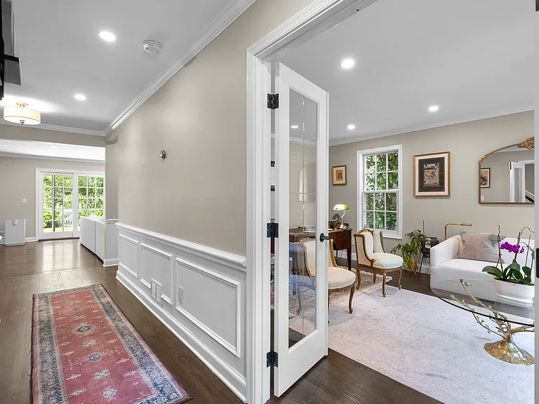 4436 Chalfont Pl — Photo 3