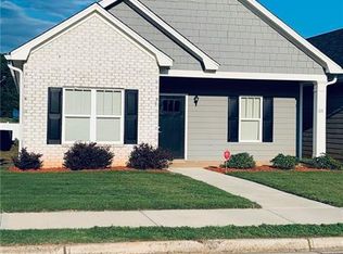 35 Greenway Ln, Cartersville, GA 30120