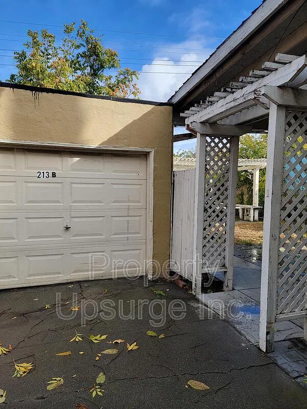 1 bed, 1.0 bath, 450 sqft, $1,695 — Photo 4