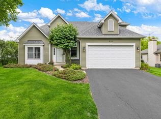 855 Ayers St, Bolingbrook, IL 60440