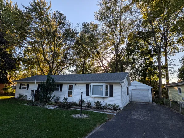 5445 Rudyard Rd, Sylvania, OH 43560