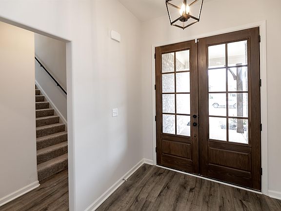 2nd image of 125 Dogwood Spring Dr