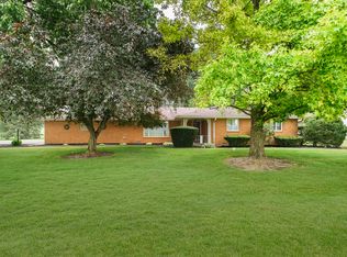 2525 Starlight Dr, Anderson, IN 46012