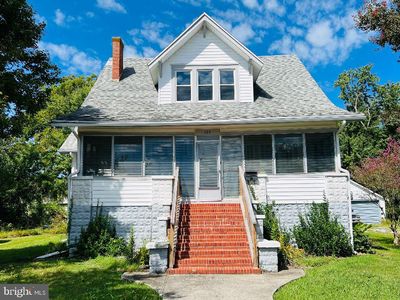 225 N Somerset Ave, Crisfield, MD, 21817