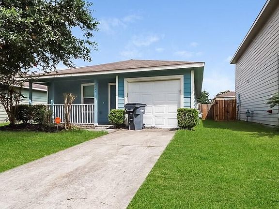 3rd image of 1447 Grand Prince Ln