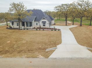 178 Las Brisas Dr, Decatur, TX 76234