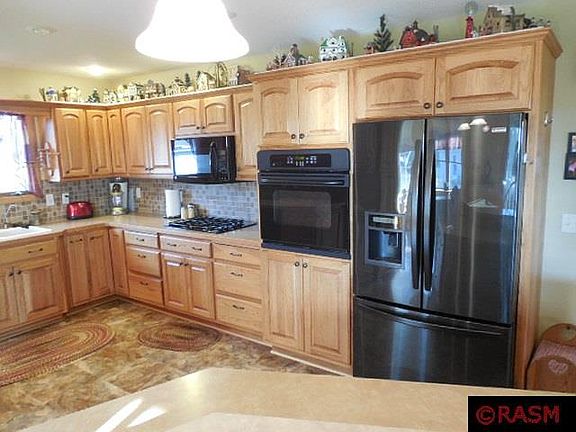 2nd image of 79860 360th St