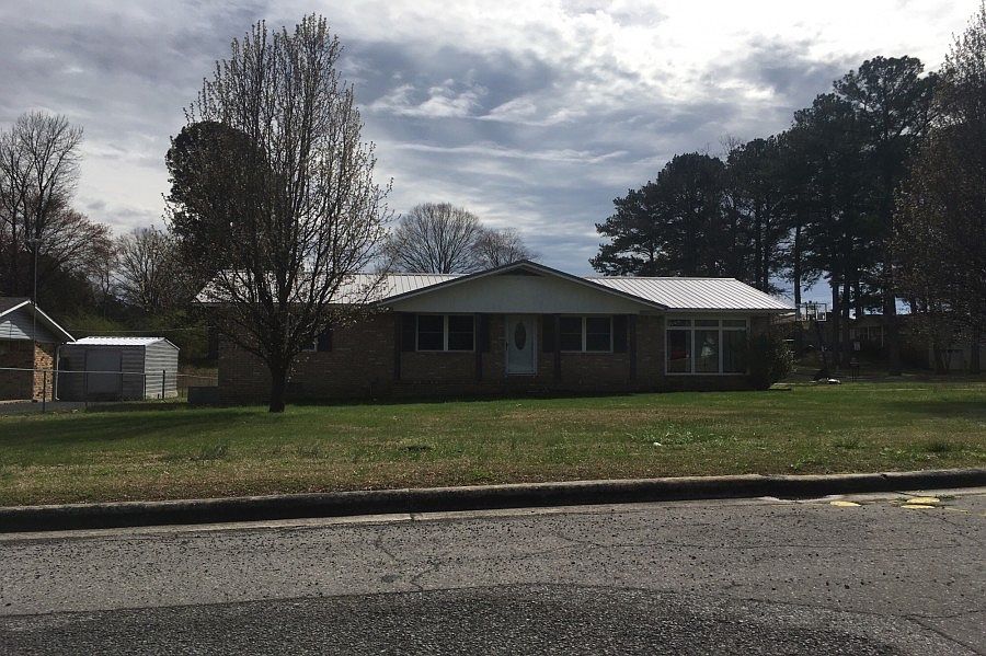 1st image of 2036 Dialsdale Ln SW