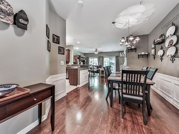 3rd image of 119 Finsbury Ln