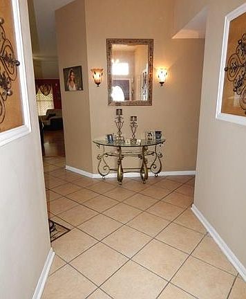 3rd image of 201 Willowbrook Dr