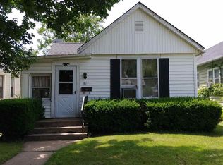 611 3rd Ave S, Clinton, IA 52732