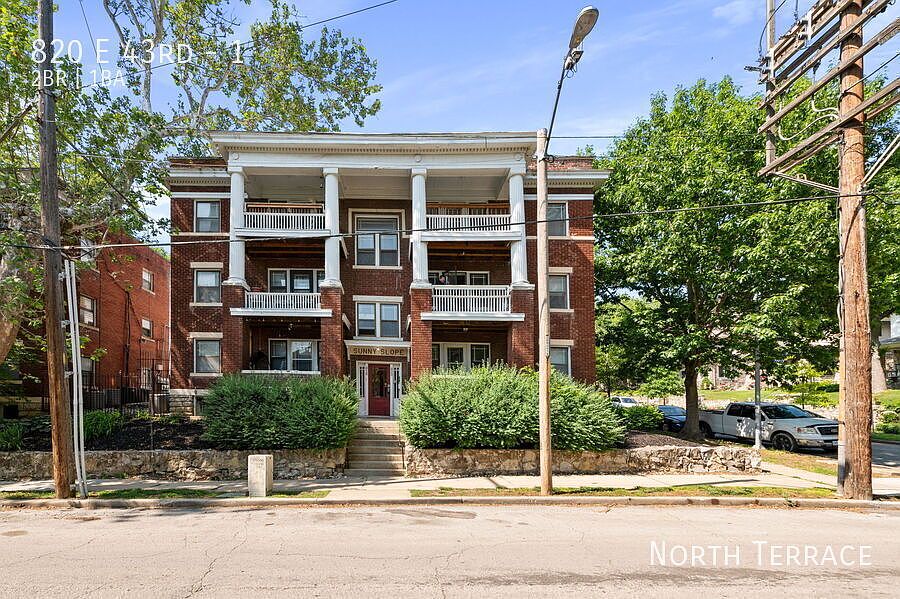 1st image of 820 E 43rd St #1