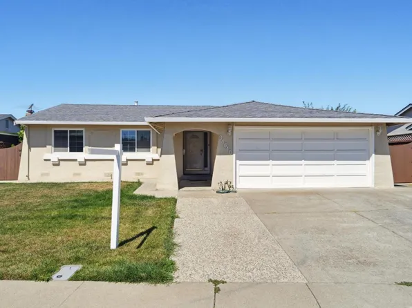 34640 Gladstone Pl, Fremont, CA 94555