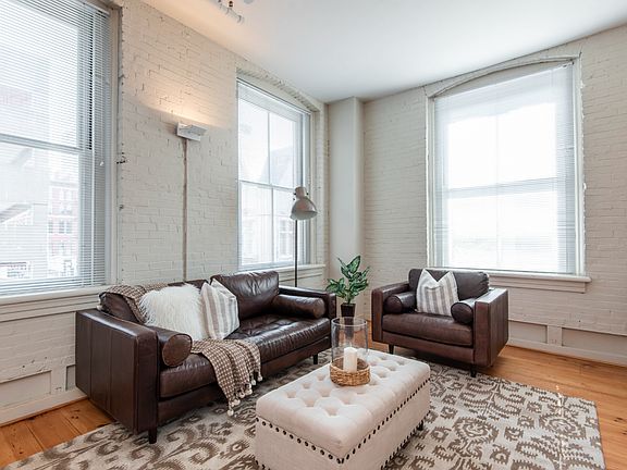 5th image of 1200 Walnut St APT 301