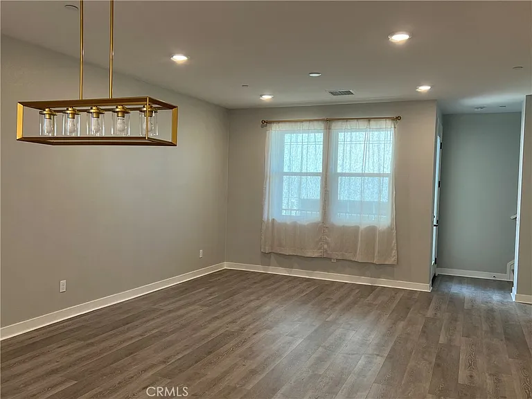 7358 Parker Ln — Photo 2
