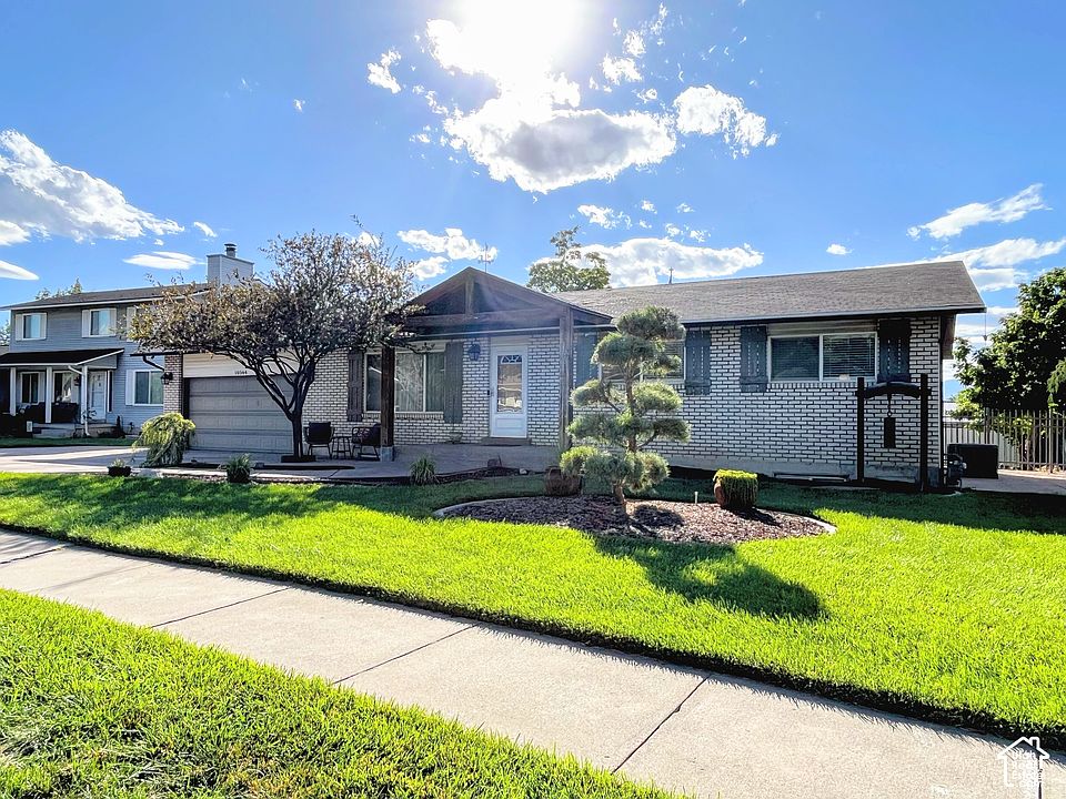 1st image of 10564 S Weeping Willow Dr