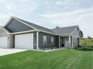 3823 Tanglewood Pl, Janesville, WI 53546