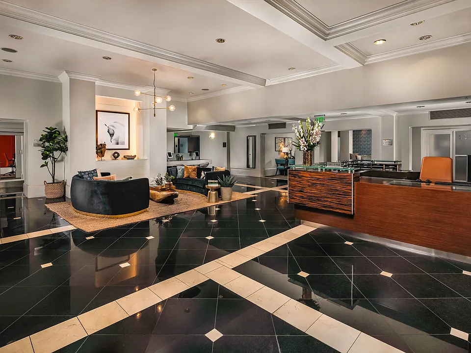 Lobby 3