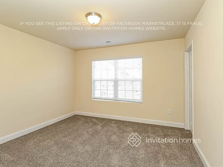 9849 Maywine Cir — Photo 13