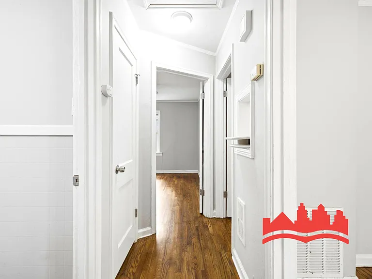3827 Vanuys Rd — Photo 23